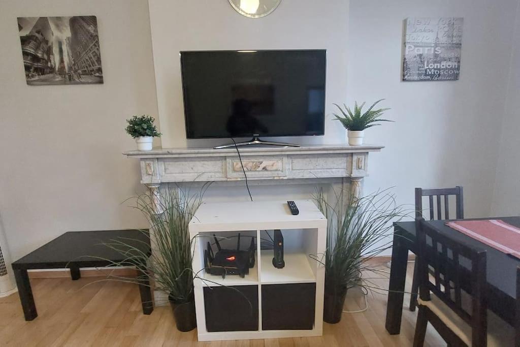 Charming 1-Bedroom Apartment Brüksel Dış mekan fotoğraf